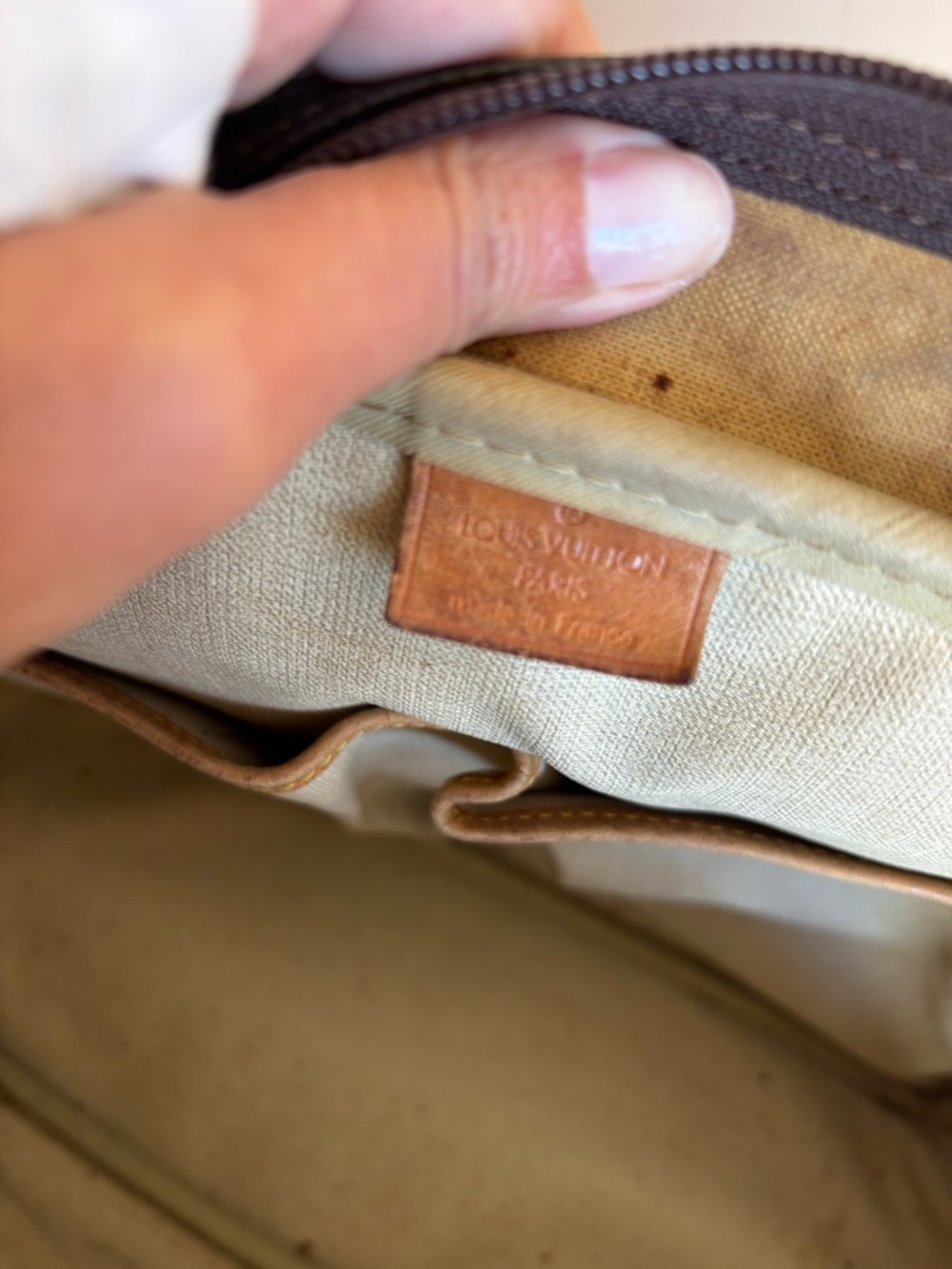 Authentic Louis Vuitton monogram deauville tote - Picture 8 of 9